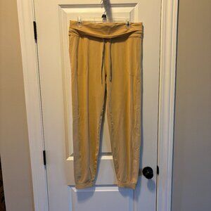 Throwback Base Runner High-Rise Jogger *Full Length - Size 10